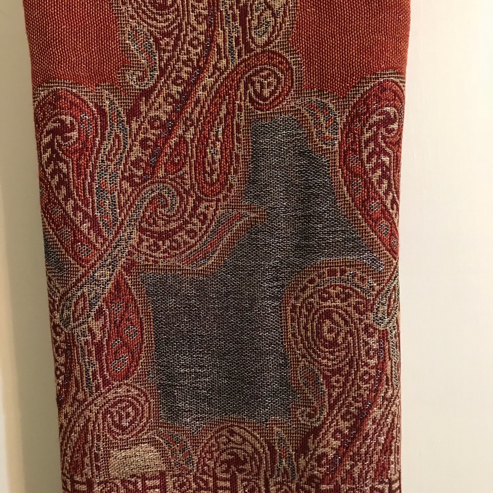 Italian Scarf - Picture 2 of 6
